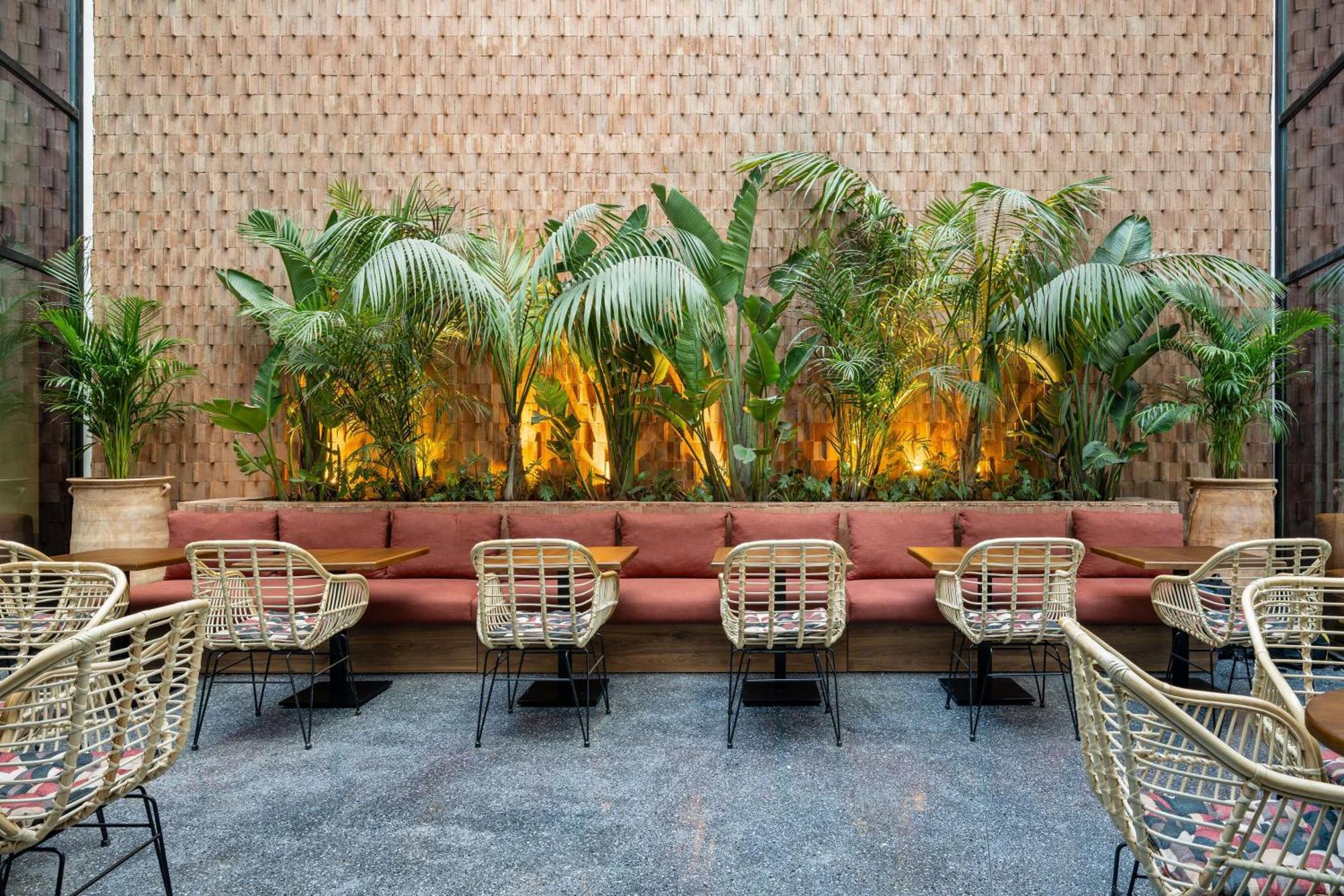 Radisson Gauthier La Citadelle Hotel